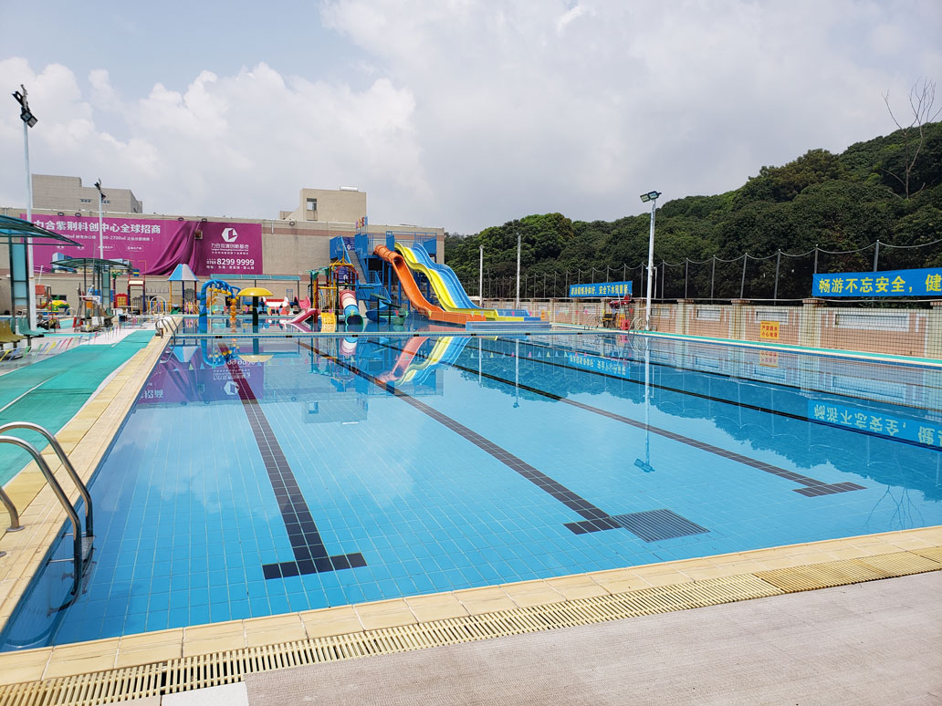 新健力清溪分館體育中心2020年水上樂園園區(qū)升級(jí)改造工程由廣州昊至泉集團(tuán)承接,目前正加大施工力度！